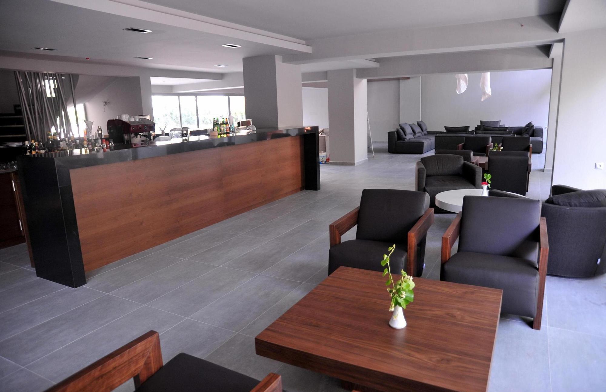 Oktober Downtown Boutique Hotel Rhodes City Exterior foto