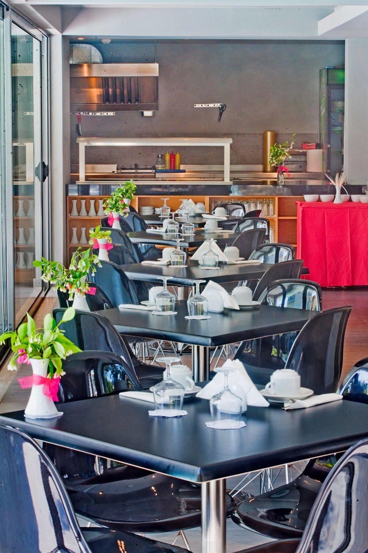 Oktober Downtown Boutique Hotel Rhodes City Exterior foto