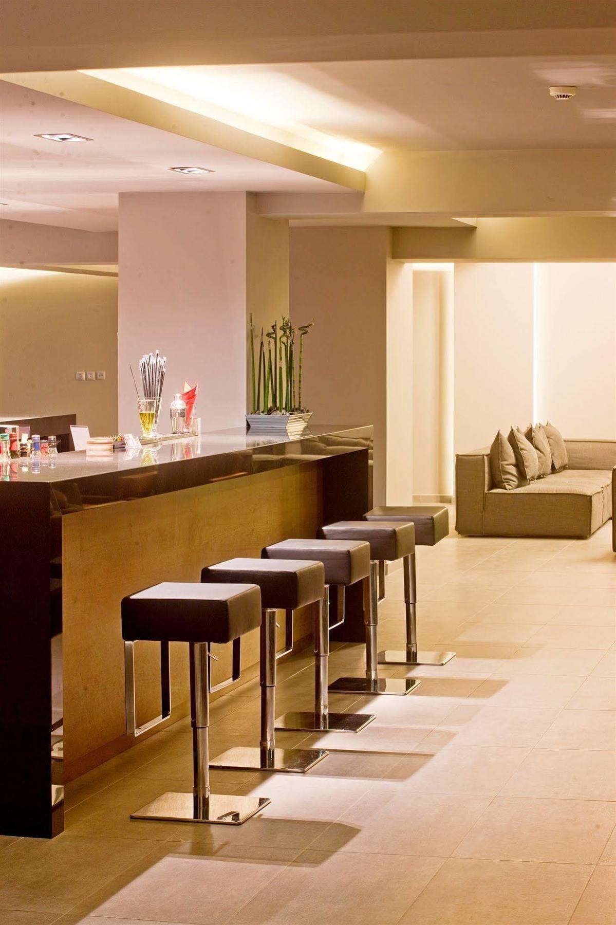 Oktober Downtown Boutique Hotel Rhodes City Exterior foto